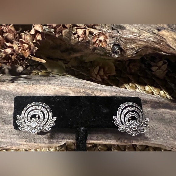 Artisan CNP Earrings Silver German 800 Marcasite Filigree Oxidized Clip-Ons - Picture 7 of 8